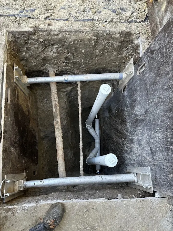 Experienced plumber completing Gas Line Repair work in Grove City